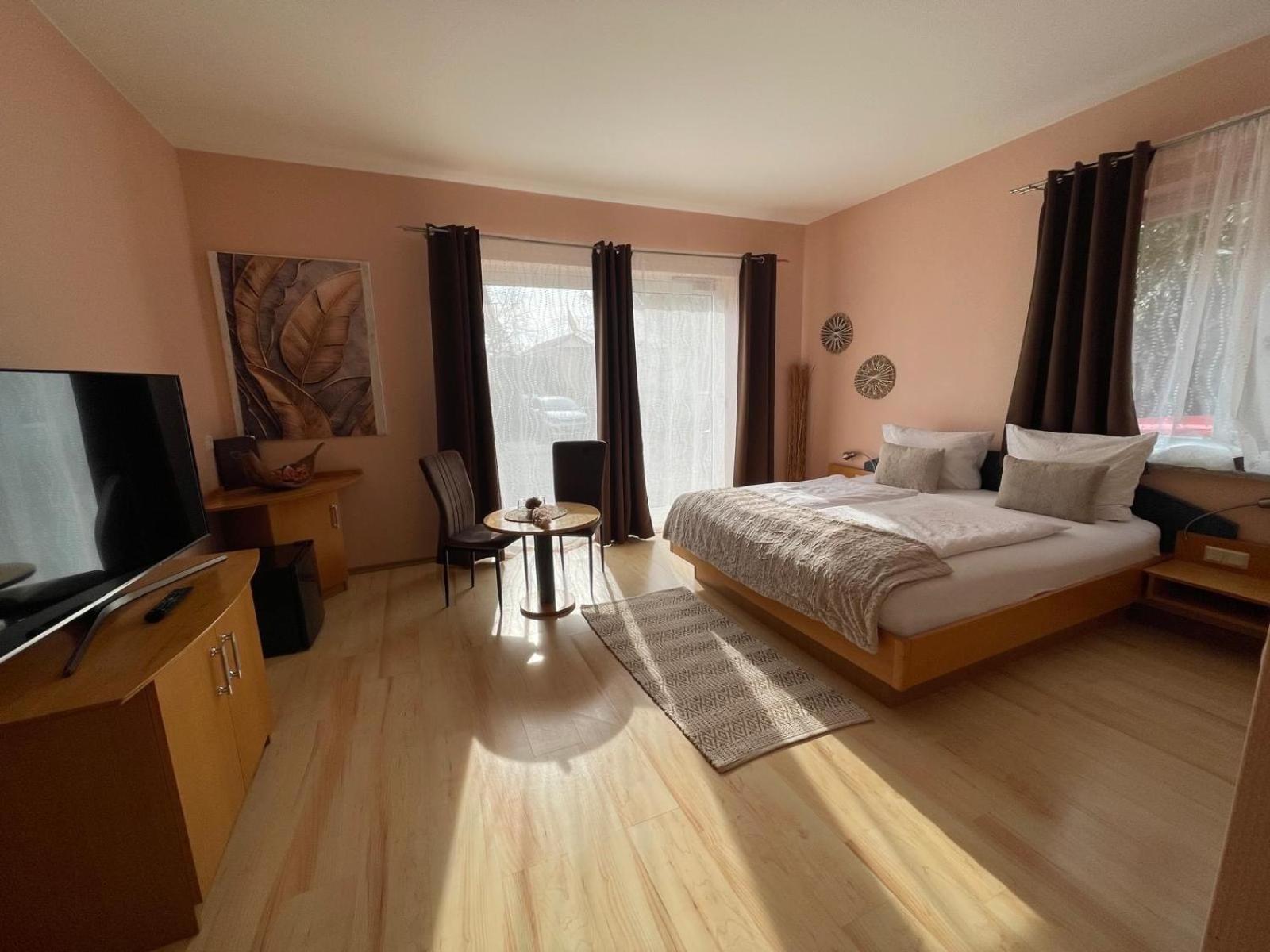 Heppenheimer Hof Hotel Вормс Екстериор снимка