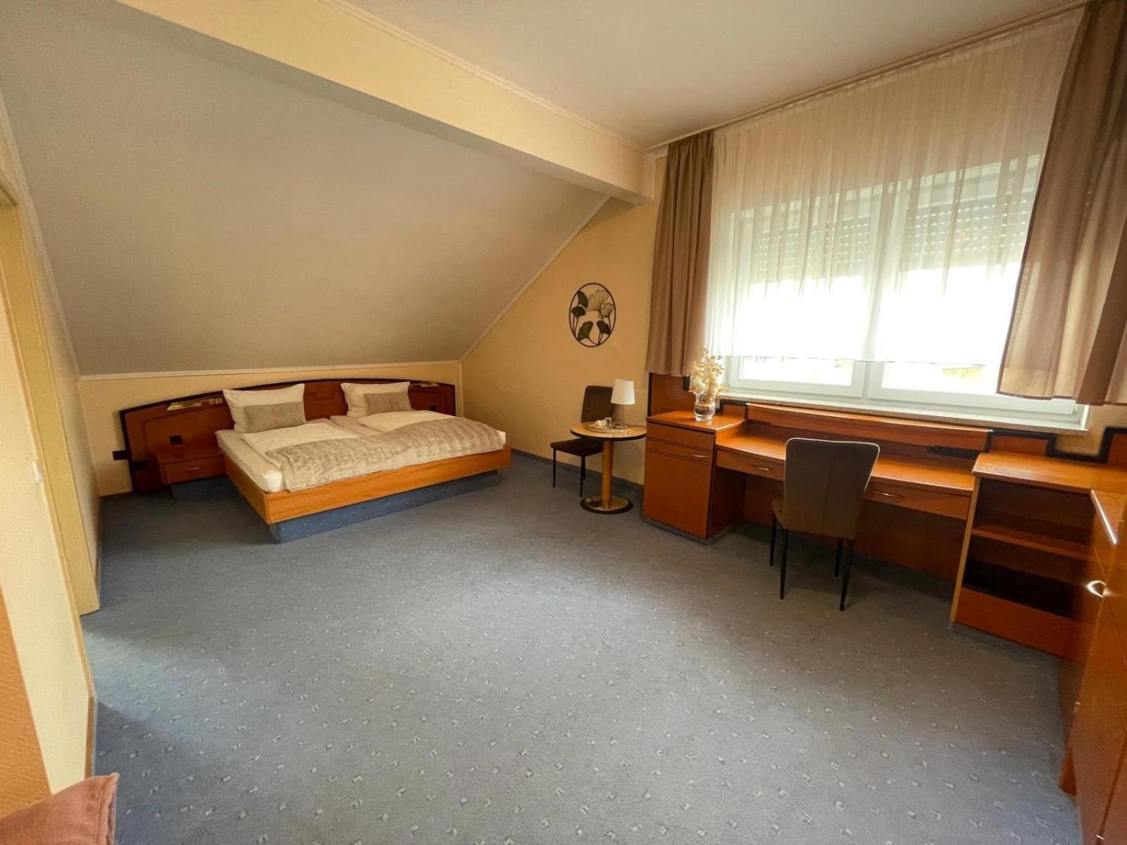 Heppenheimer Hof Hotel Вормс Екстериор снимка